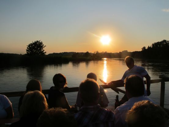 Imagesfloßfahrt auf der Alz, © Tourist-Information Seebruck Imagesfloßfahrt auf der Alz, © Tourist-Information Seebruck