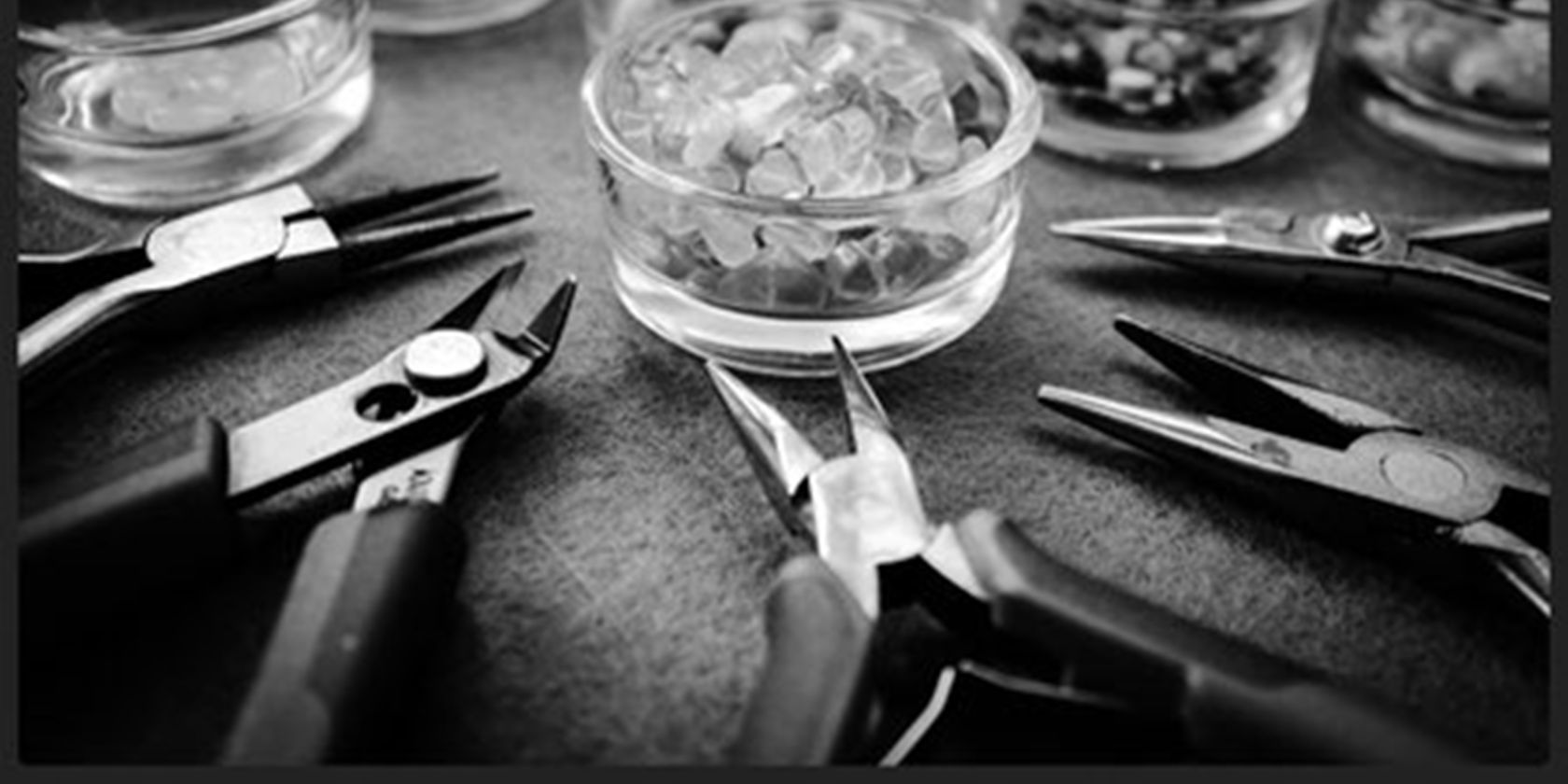 Tuya Designs, © Tuya Designs Tuya Designs, © Tuya Designs