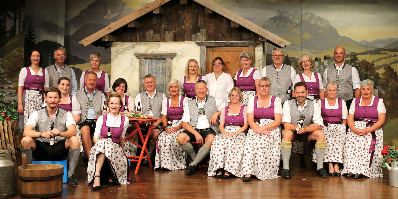 Gruppenbild Theaterverein Reit im Winkl, © Theaterverein Reit im Winkl