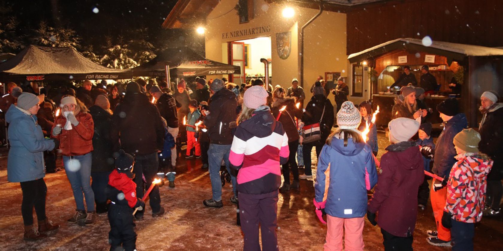 Wintersonnwendfeier, © FFW Nirnharting