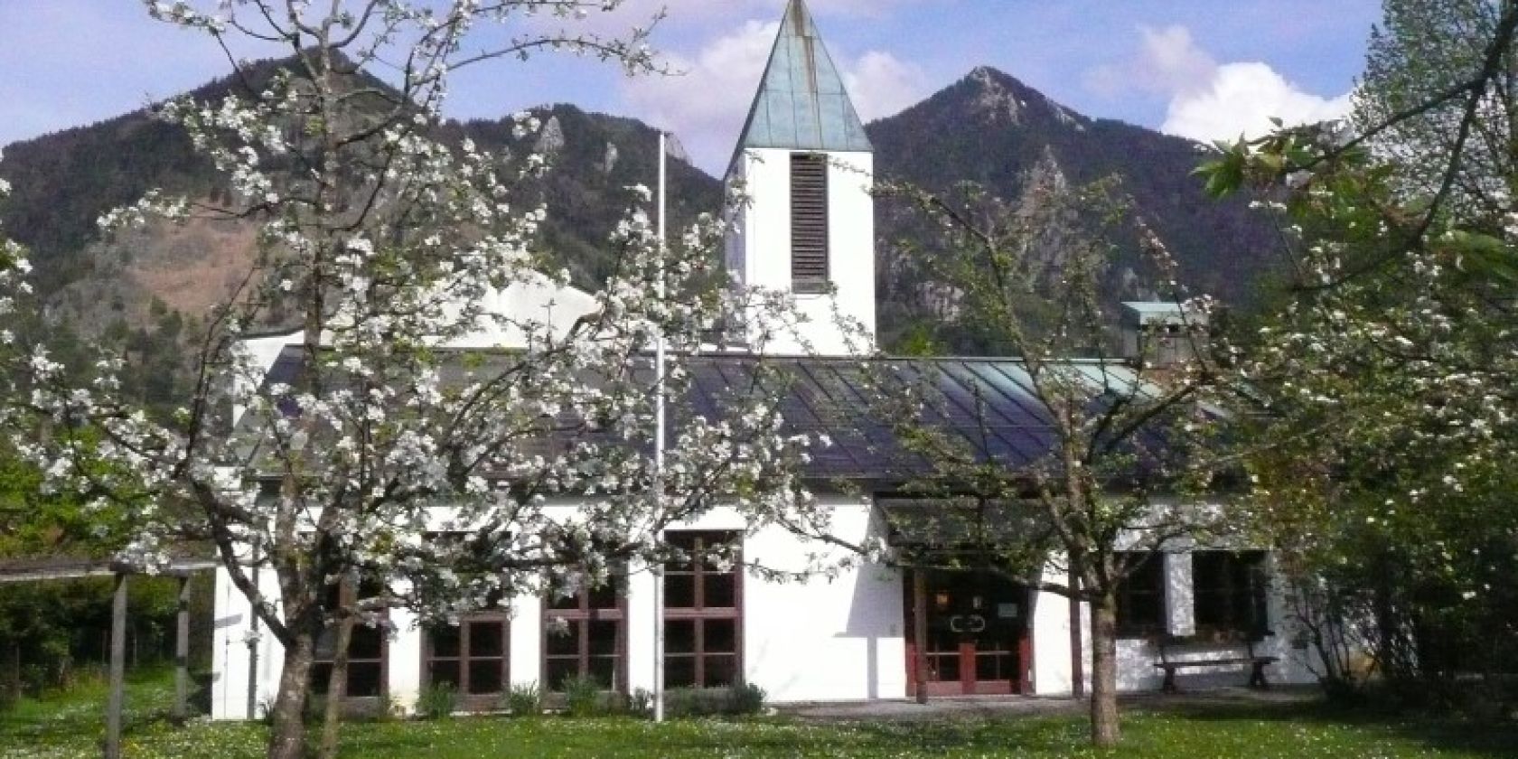 Erlöskirche Marquartstein