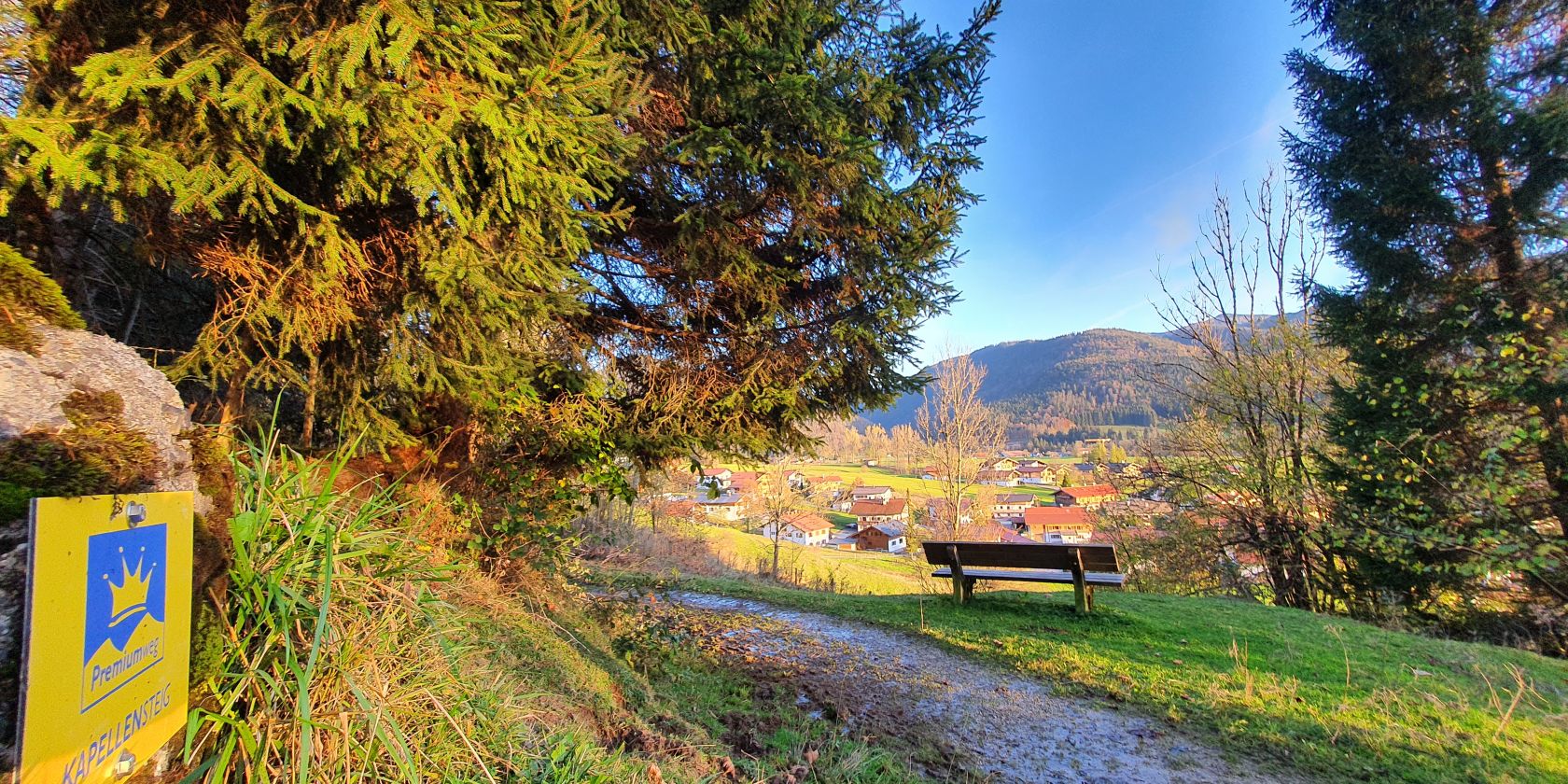 Kapellensteig mit Blick Richtung Entfelden Abendstimmung, © Gemeinde Reit im Winkl - Plafinger