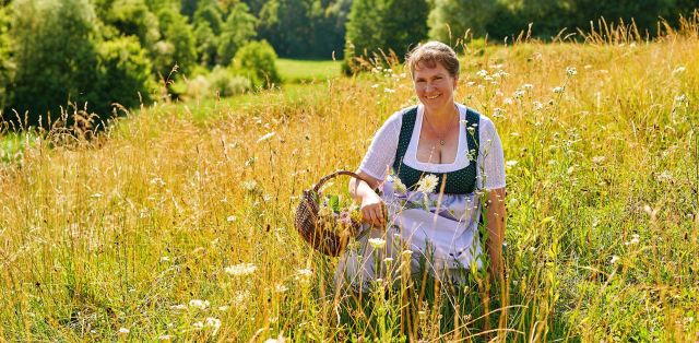 Kräuterwanderung Foto, © Evi Reiter