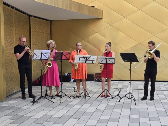 Sommerfest & Preisverleihung im Rahmen der Jurierten Offenen Jahresausstellung des Kunstverein Traunstein
