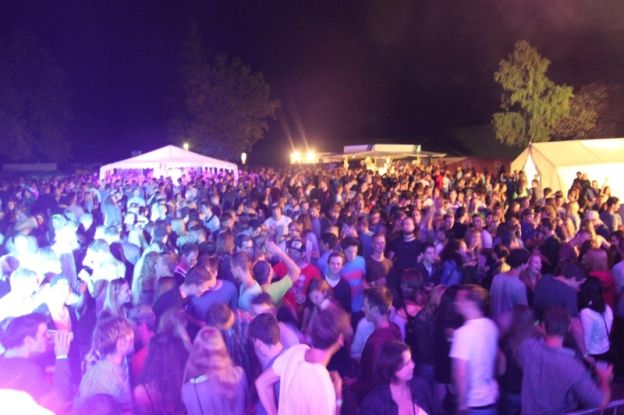 Beach Party Chieming, &copy; Mike Ratay