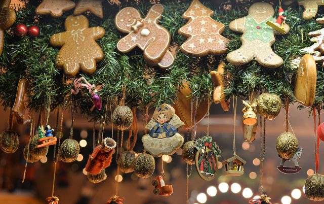 Frauengemeinschaft Grabenstätt: Basteln für den Adventsbasar, © Pixabay