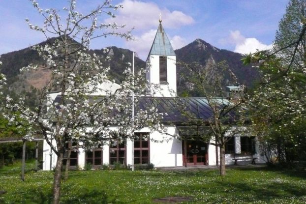 Erlöskirche Marquartstein