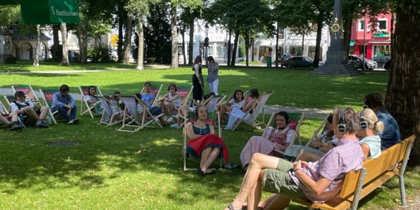 Hörpicknick Park  Maxi Burghartswieser