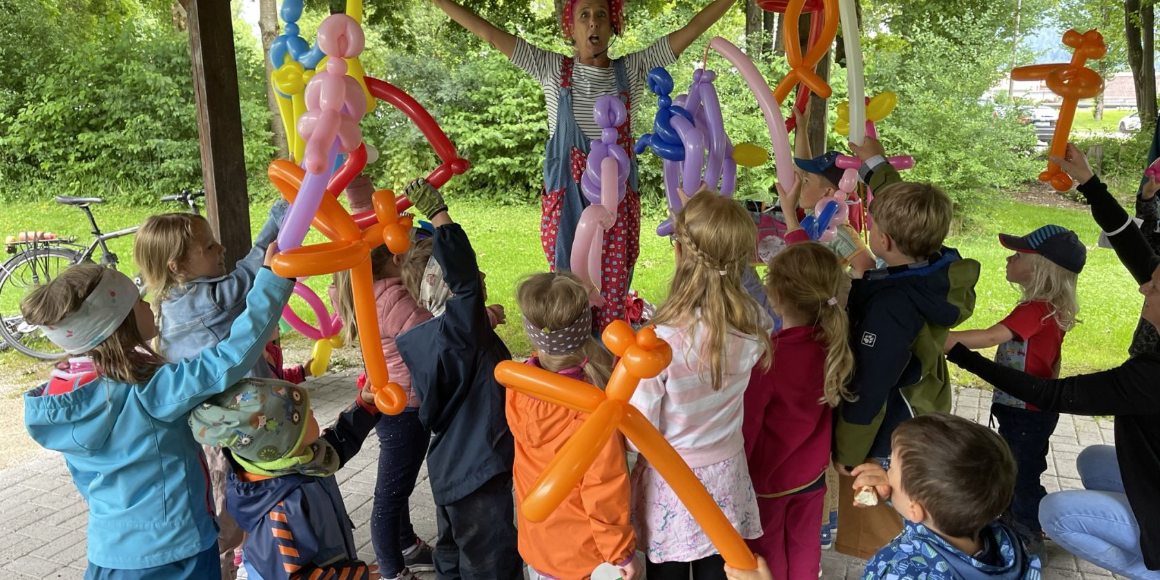 inzell sommer zauberclown manu kurpark naturbadesee @UPSIBUBSI zauberclown manuela (5), &copy; Inzeller Touristik GmbH