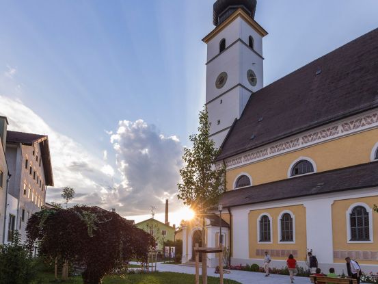 Pfarrkirche St. Martin, Waging am See, © Tourist-Info Waginger See / Richard Scheuerecker