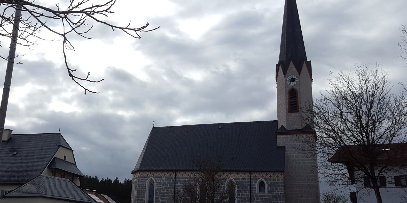Kirche Hart ML Spätherbst