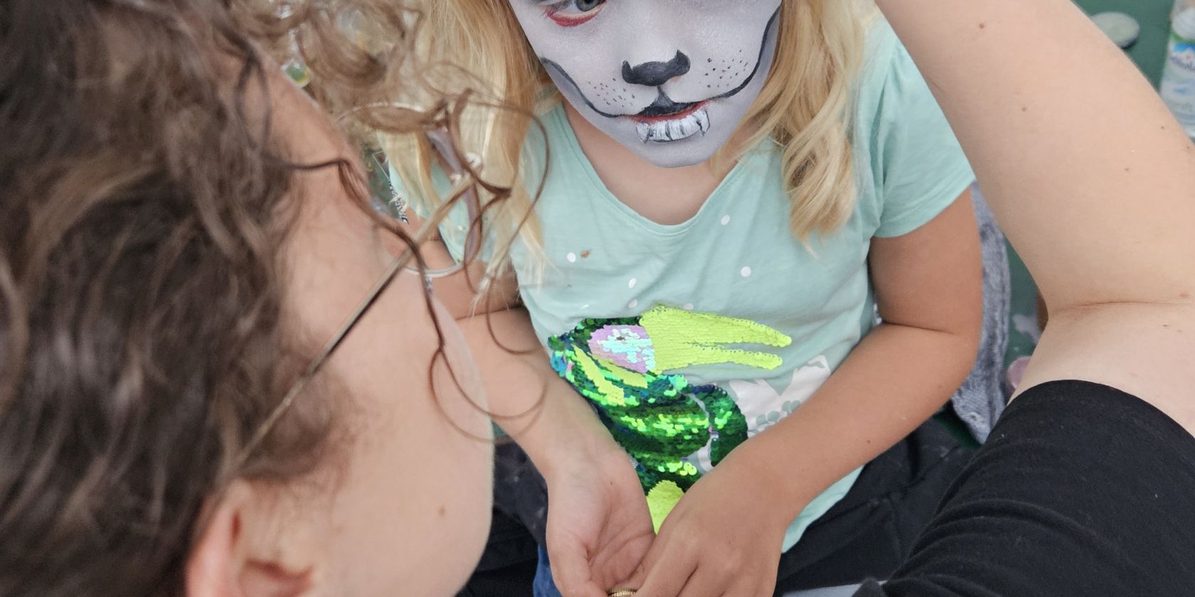 Stra&szlig;enfest - Kinder schminken, &copy; Plafinger